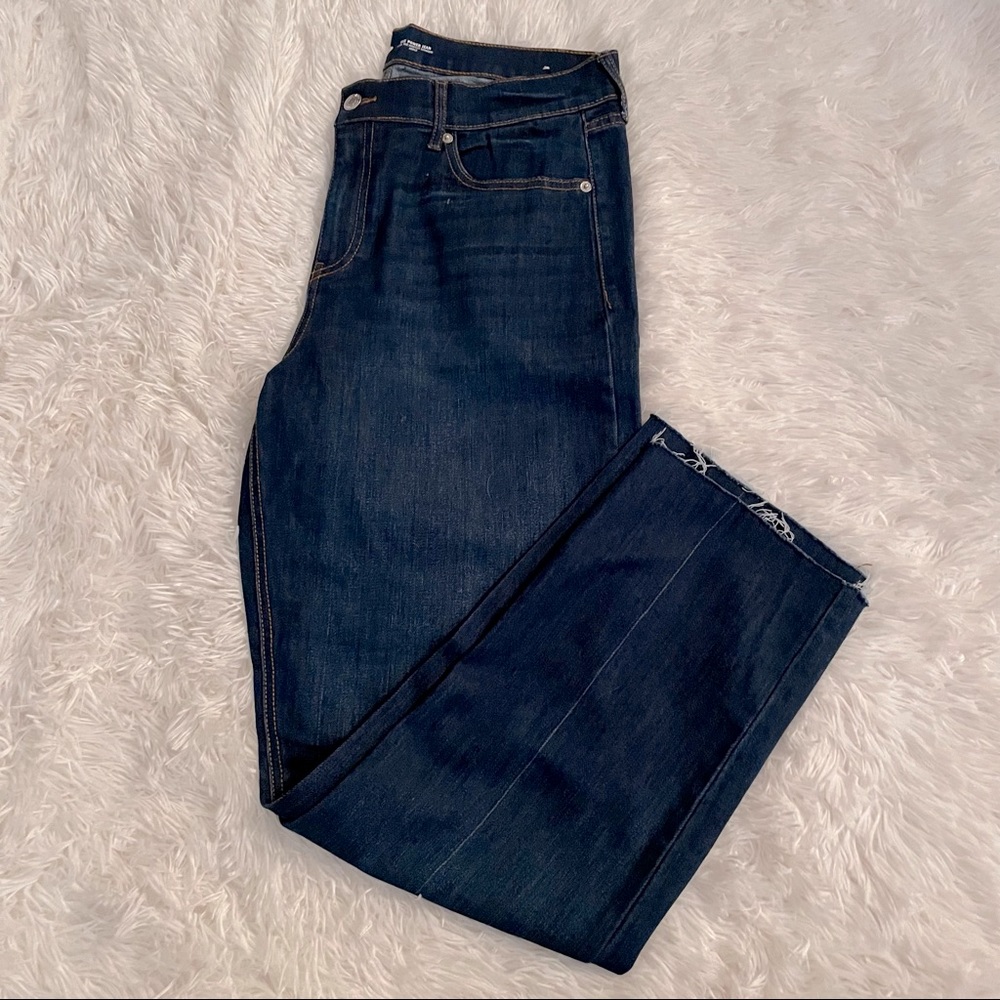 Old Navy Perfect Straight Ankle Jeans